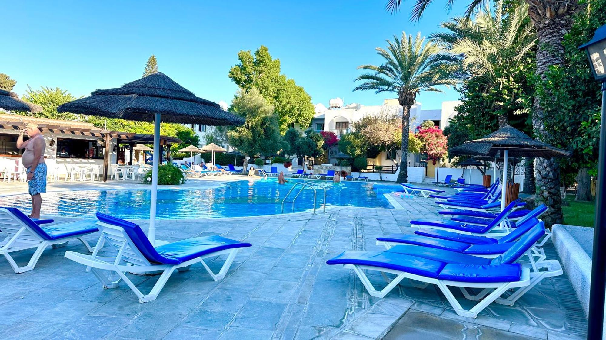 Paphos Gardens Studio Suite Kültér fotó